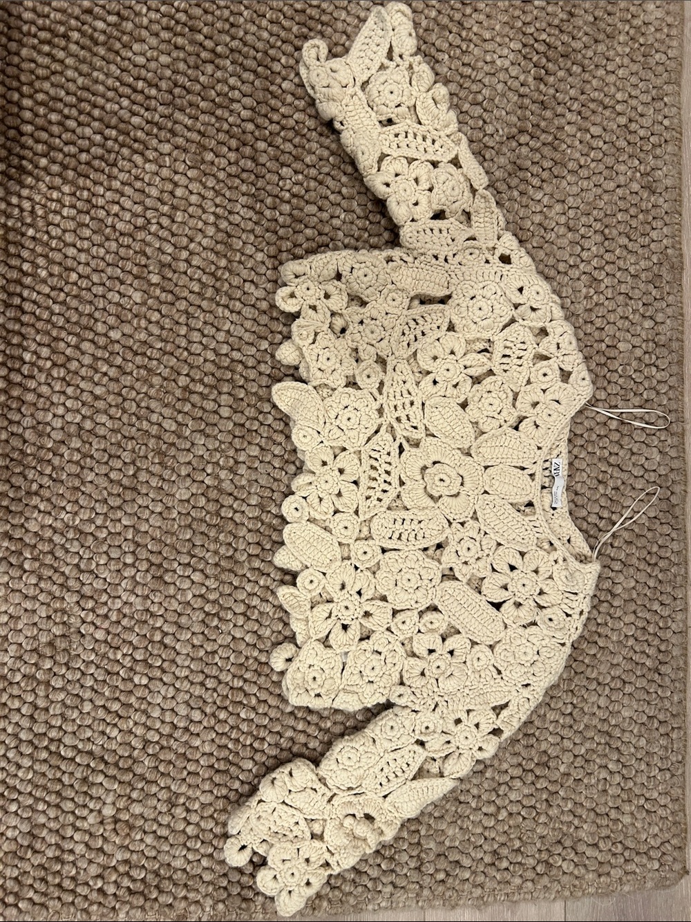 Zara Cream Crochet Floral Cropped Cardigan